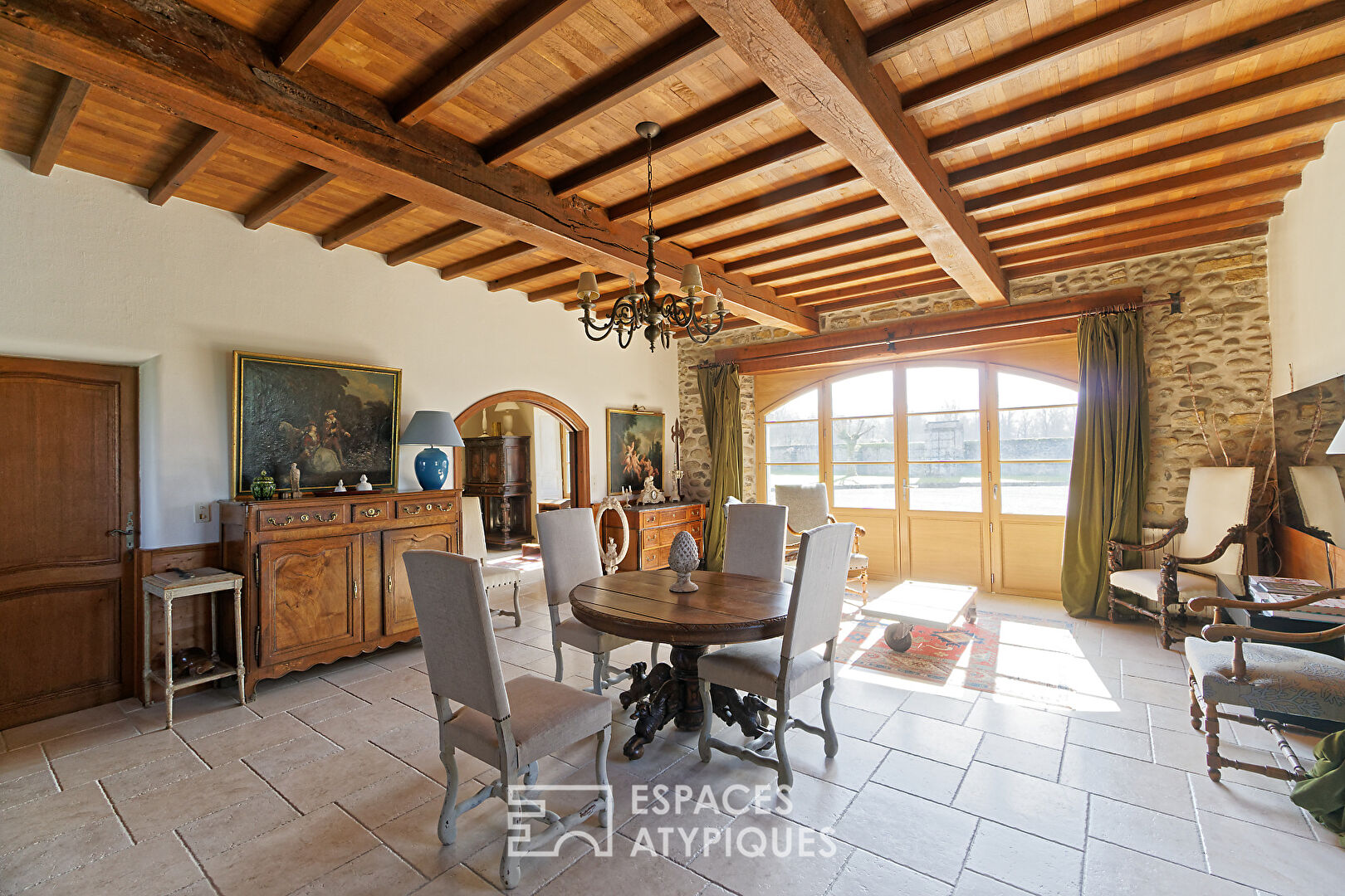 Charming Béarnaise farmhouse with breathtaking views of the Pyrenees