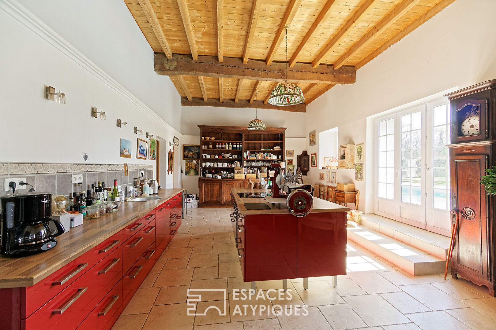 Charming Béarnaise farmhouse with breathtaking views of the Pyrenees