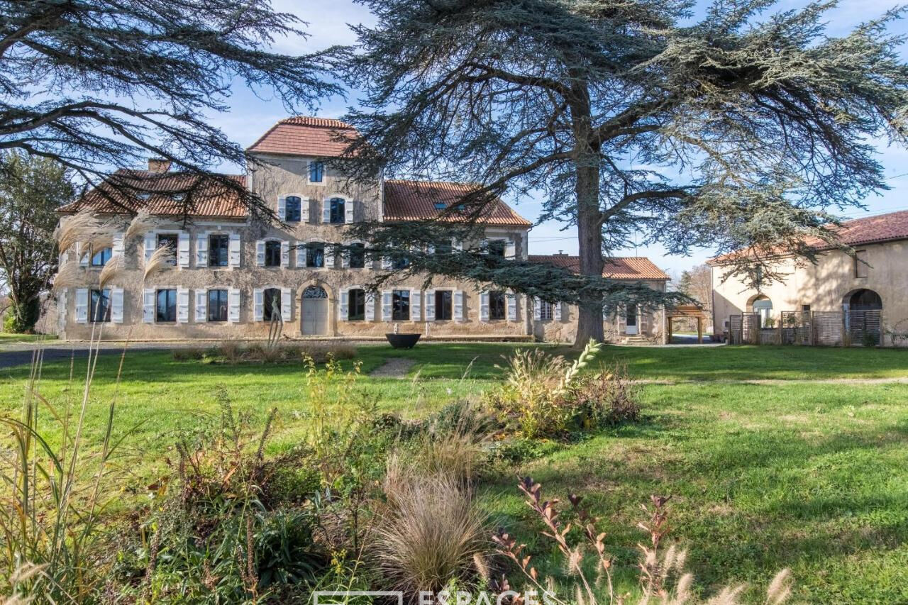 Une vie de château au coeur du Gers