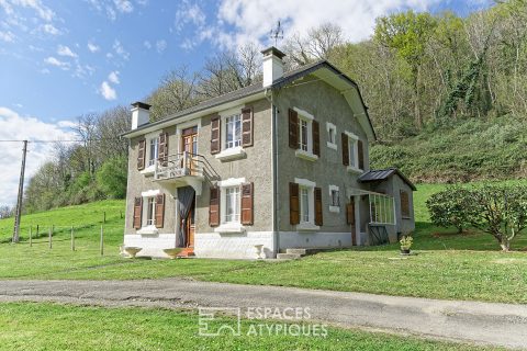 Ancien Moulin dans un écrin de verdure