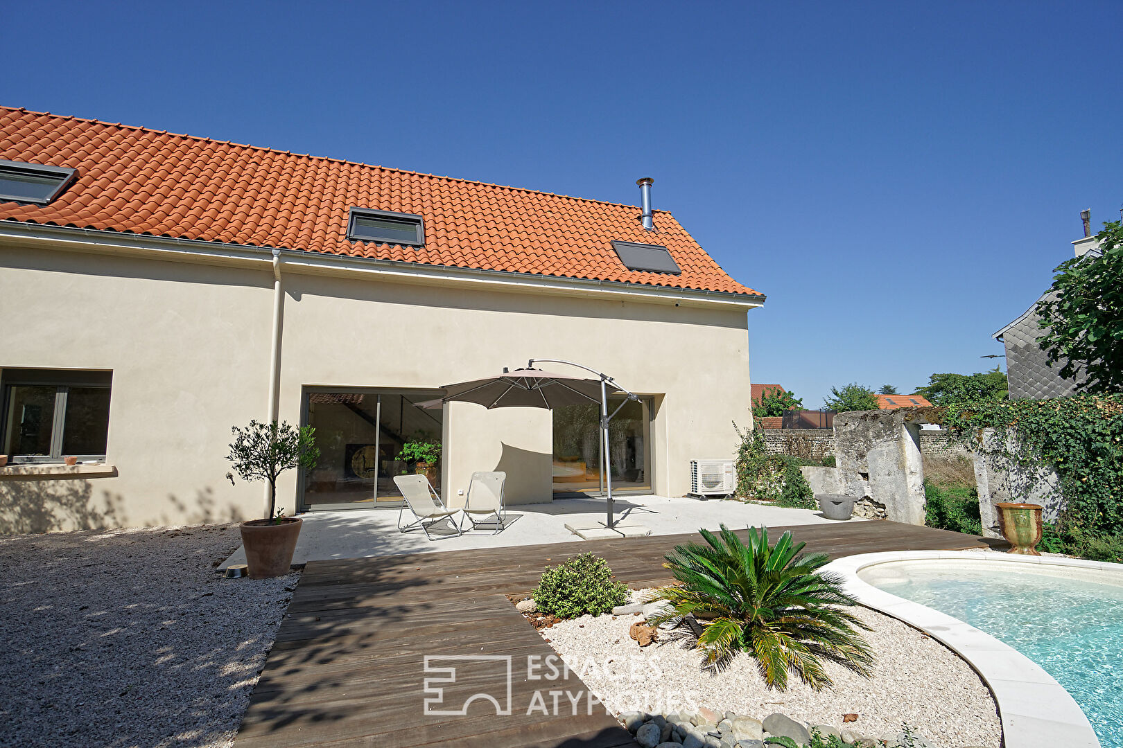 Character farmhouse renovated with refinement