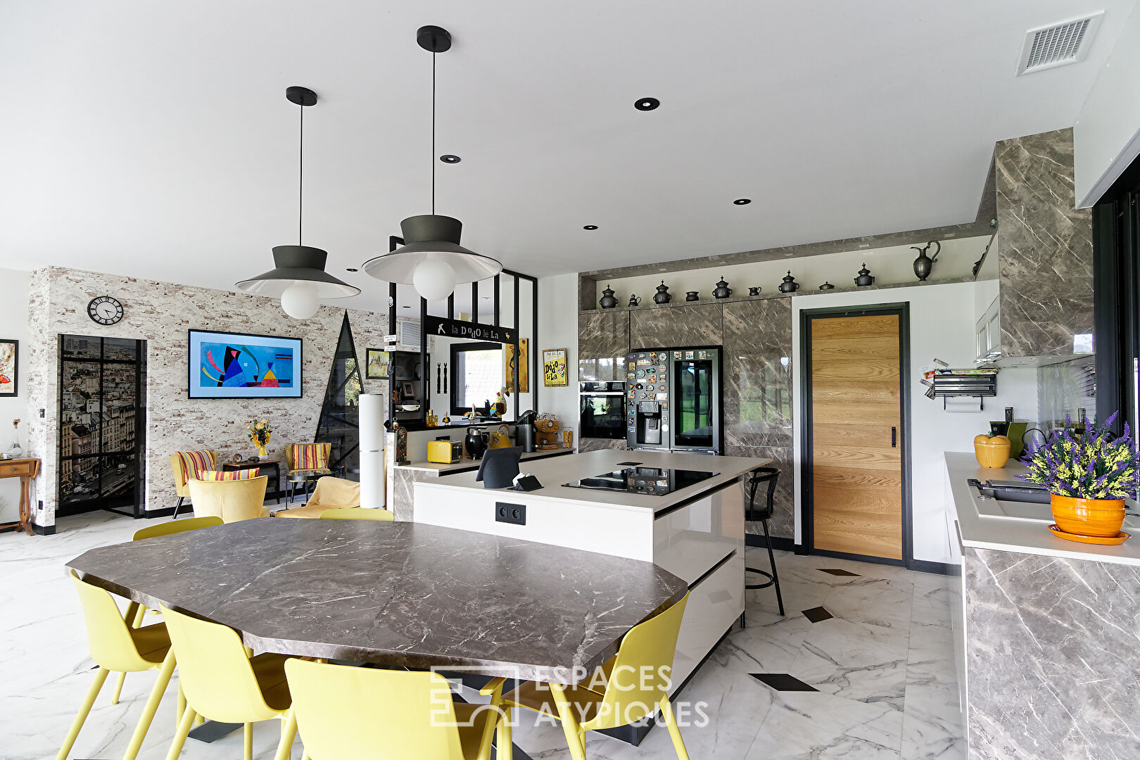 Maison d’exception face aux Pyrénées