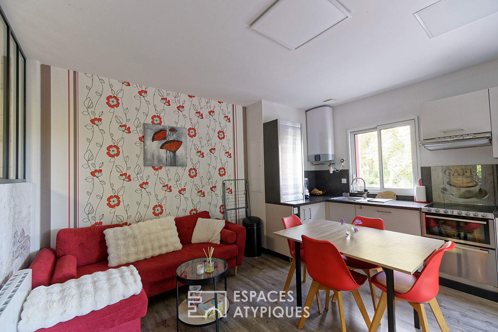 Maison contemporaine d&rsquo;exception face aux Pyrénées