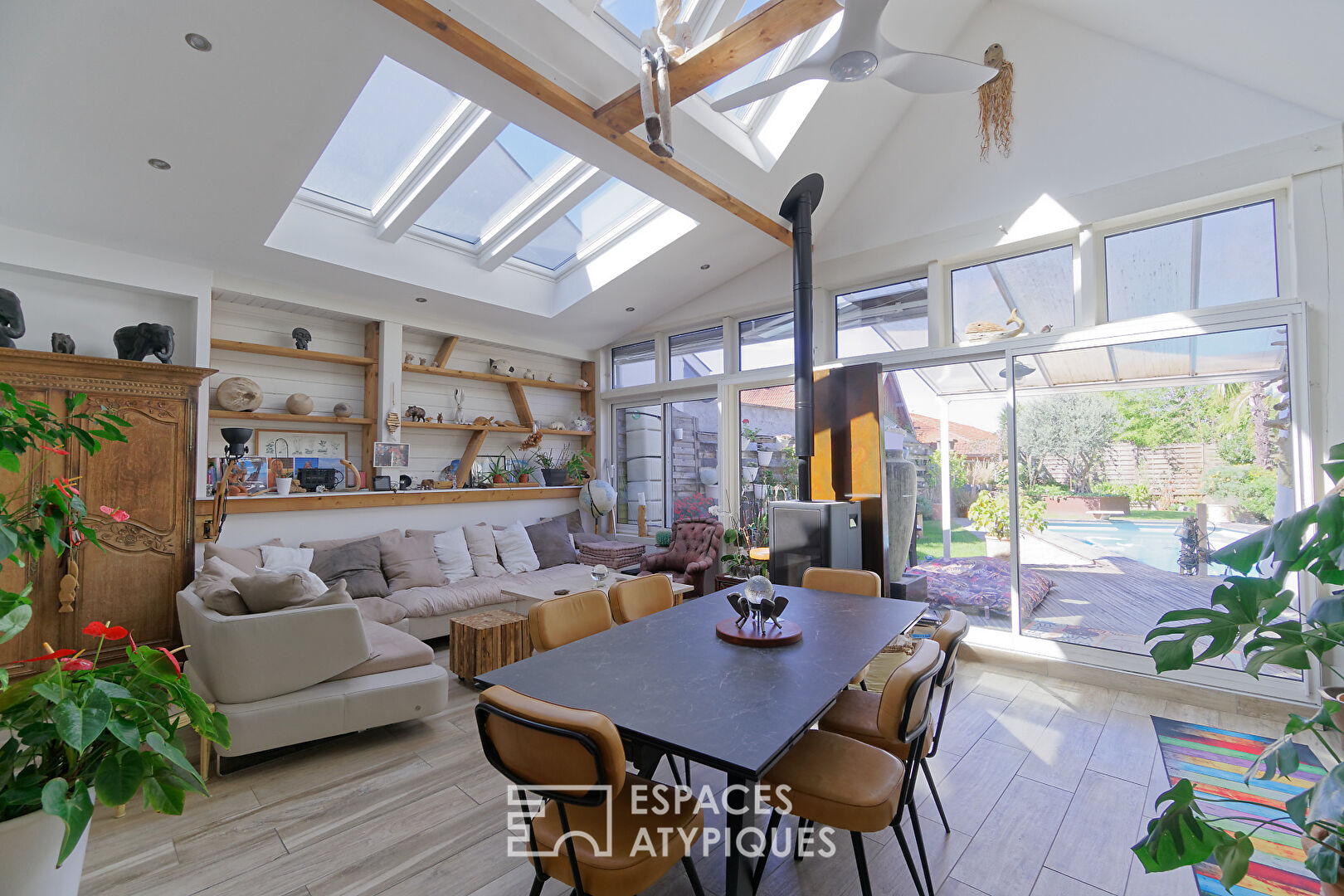 Élégante maison de ville rénovée avec raffinement