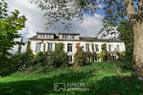 Ancien hôtel restaurant mythique réinventé en demeure de charme