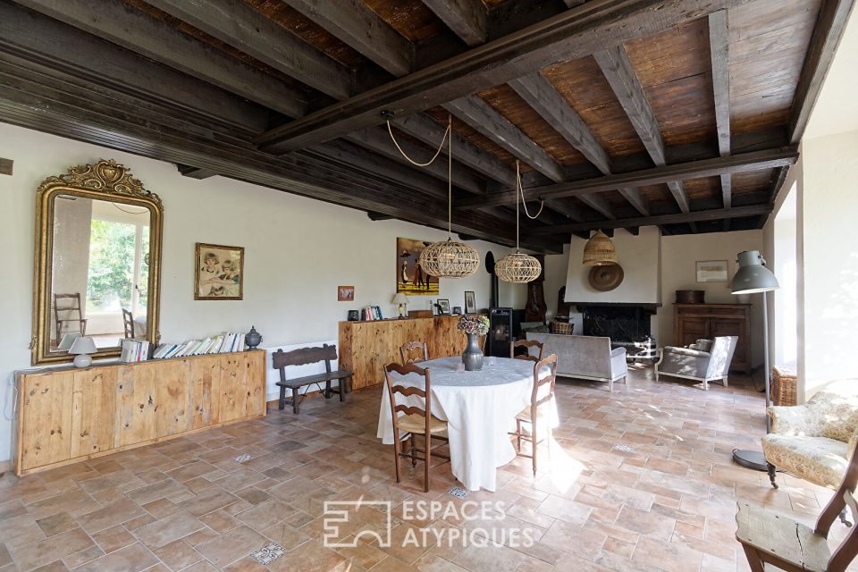 Ancien hôtel restaurant mythique réinventé en demeure de charme