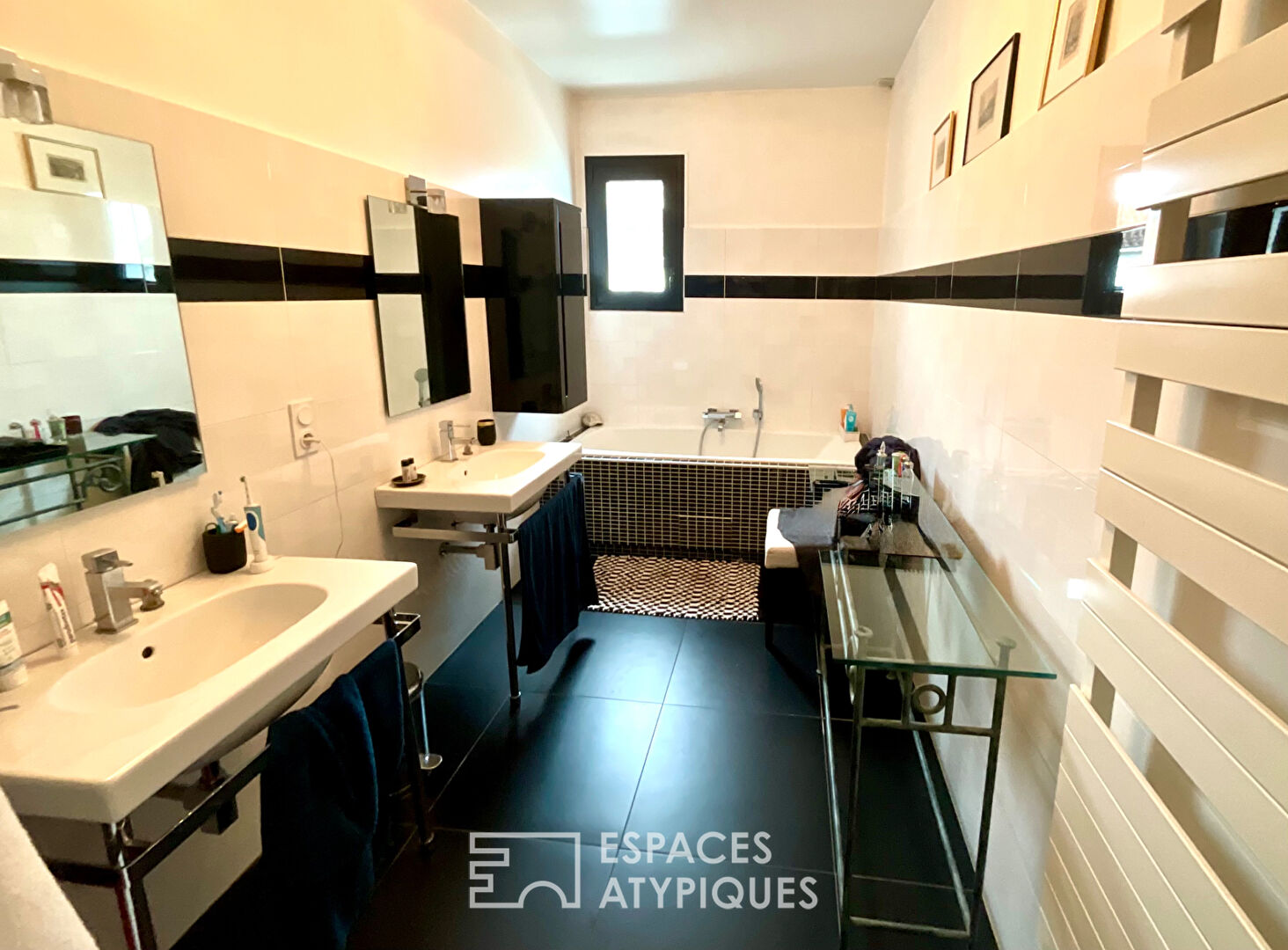 Villa des années 50, entièrement revisitée par architecte