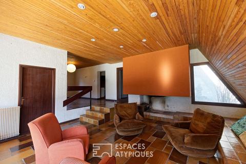 Chalet d&rsquo;architecte avec vue panoramique sur les sommets