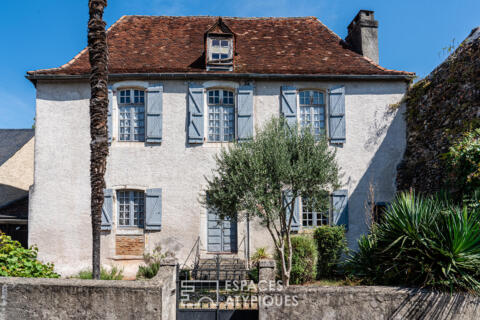 Maison bourgeoise au coeur d&rsquo;une cité historique