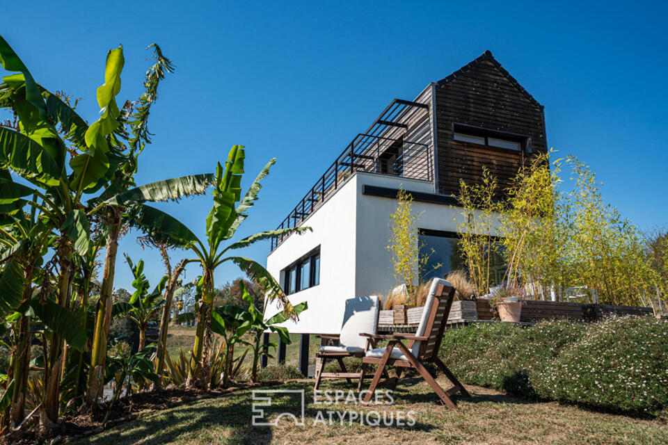 ÉCRIN D'ARCHITECTURE CONTEMPORAINE ET PANORAMA PYRÉNÉEN