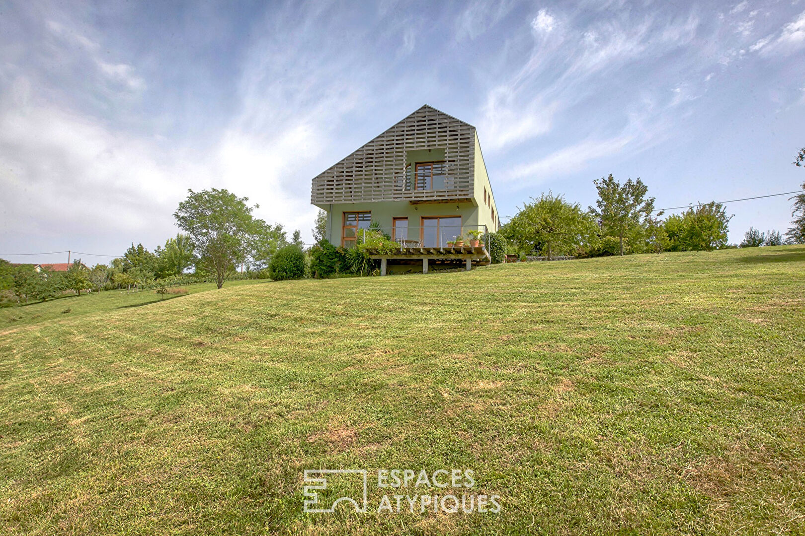 Architect’s house in a bucolic setting