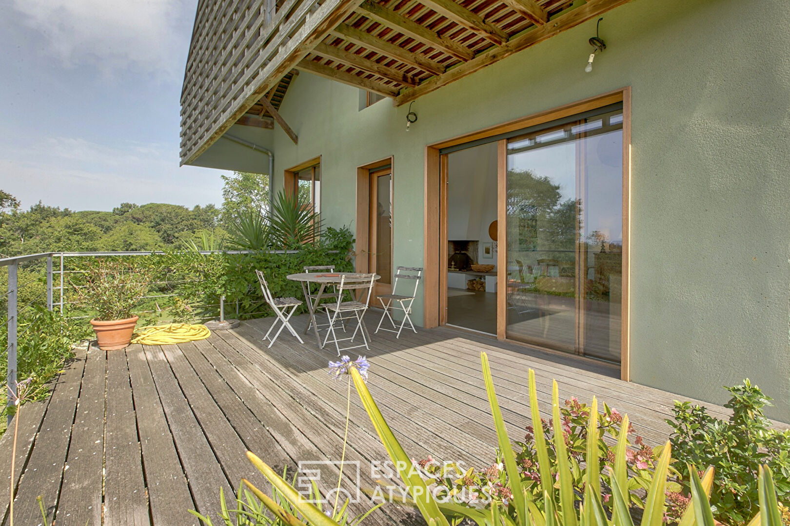 Architect’s house in a bucolic setting