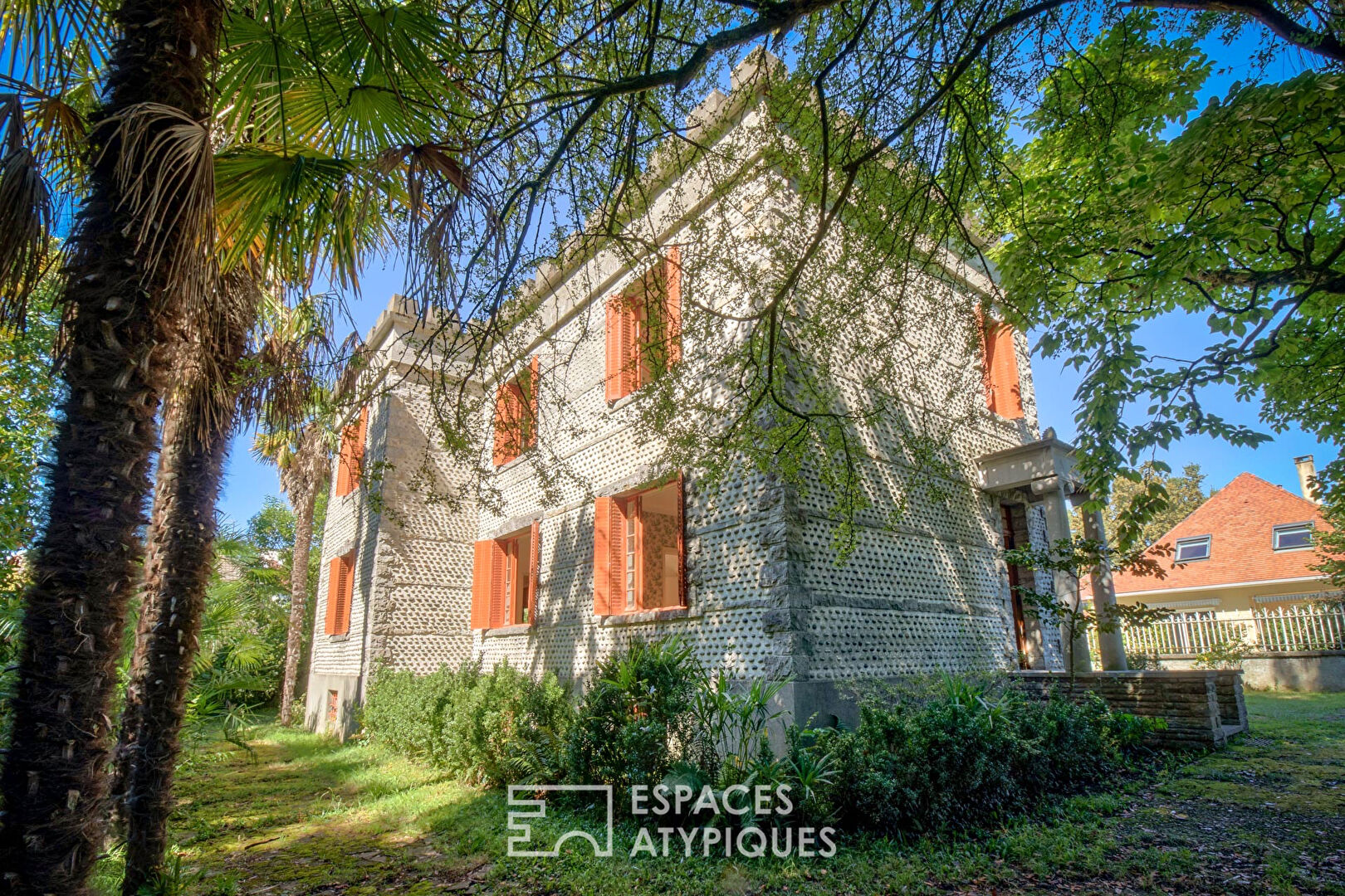 Charm and authenticity for this house from the 1930s