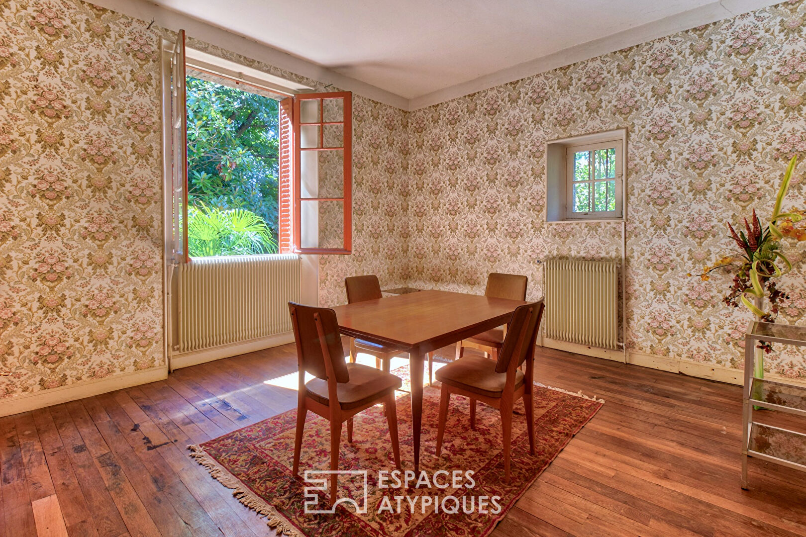 Charm and authenticity for this house from the 1930s
