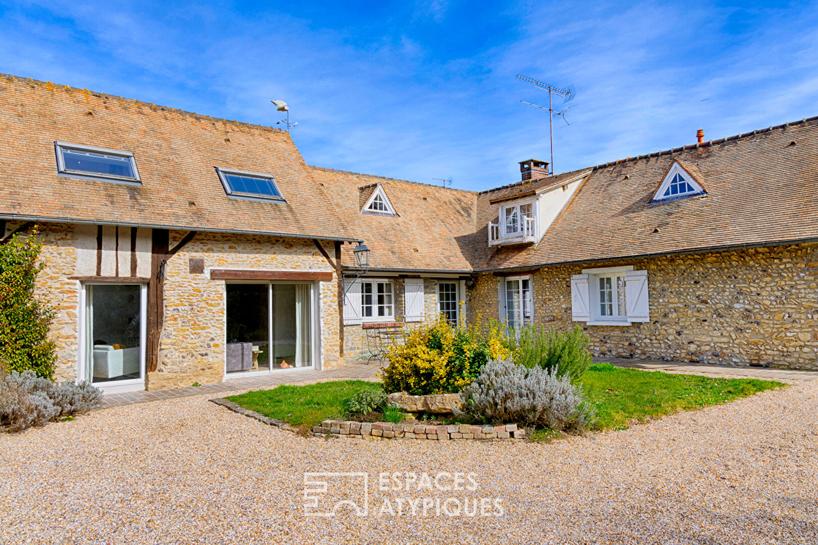 Renovated stone house on the banks of the Eure