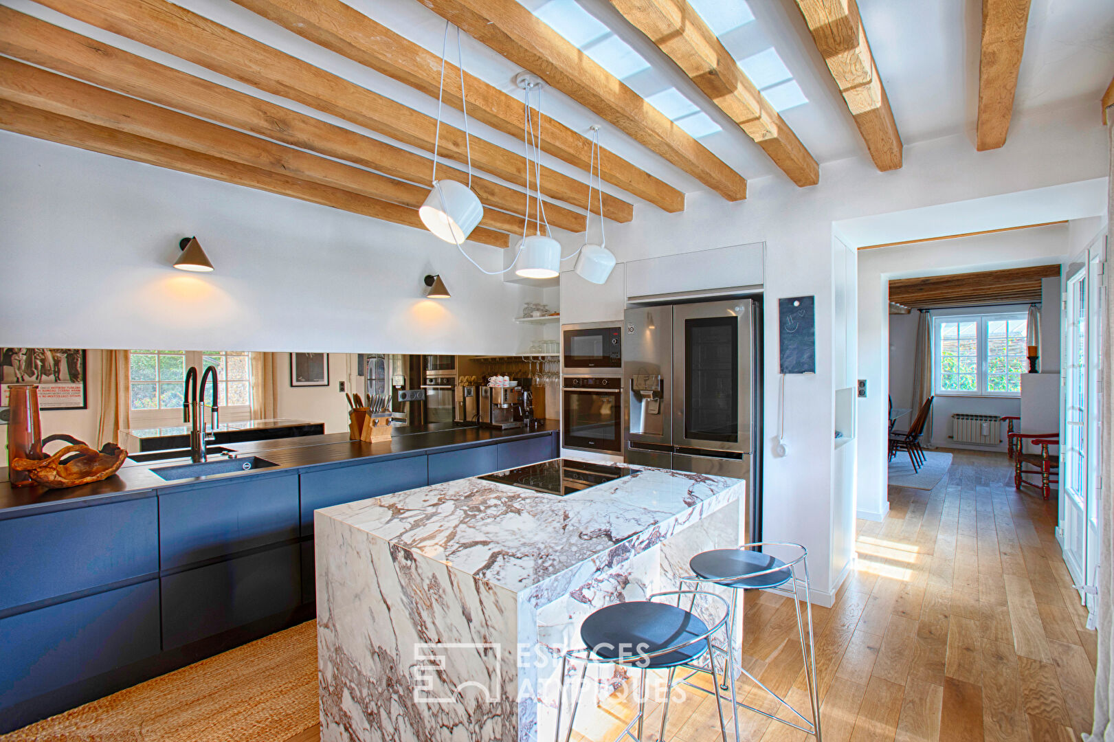 Maison en pierre rénovée au bord de l’Eure