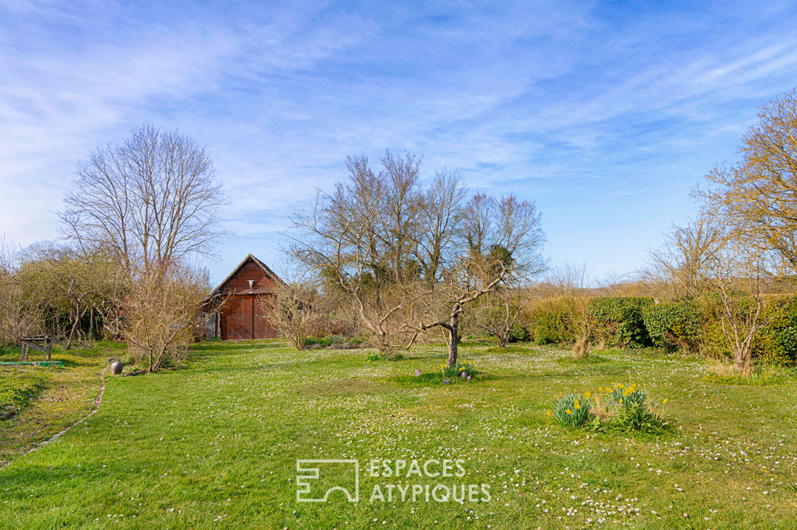 Renovated stone house on the banks of the Eure