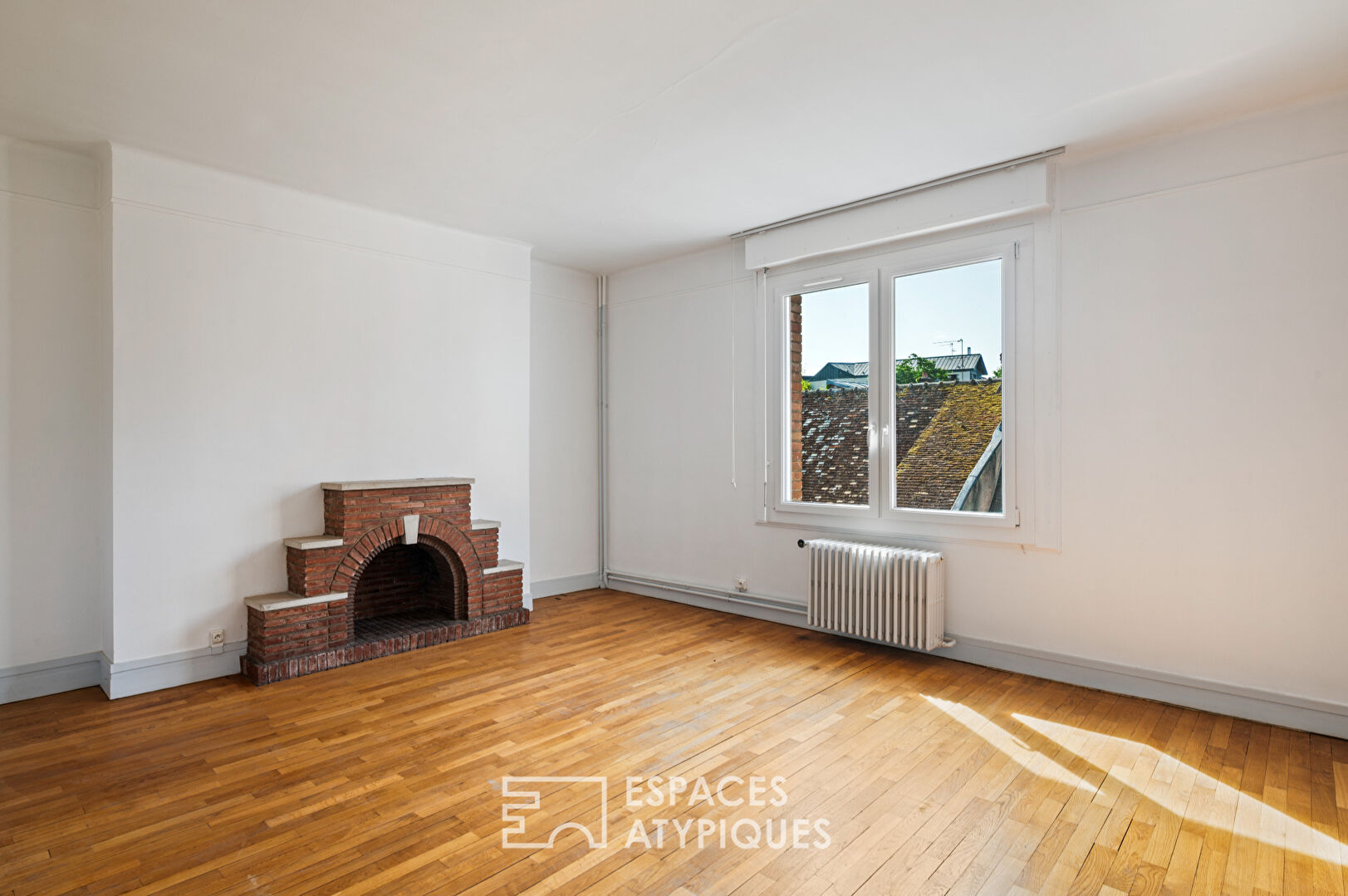 Spacious townhouse a stone’s throw from the cathedral