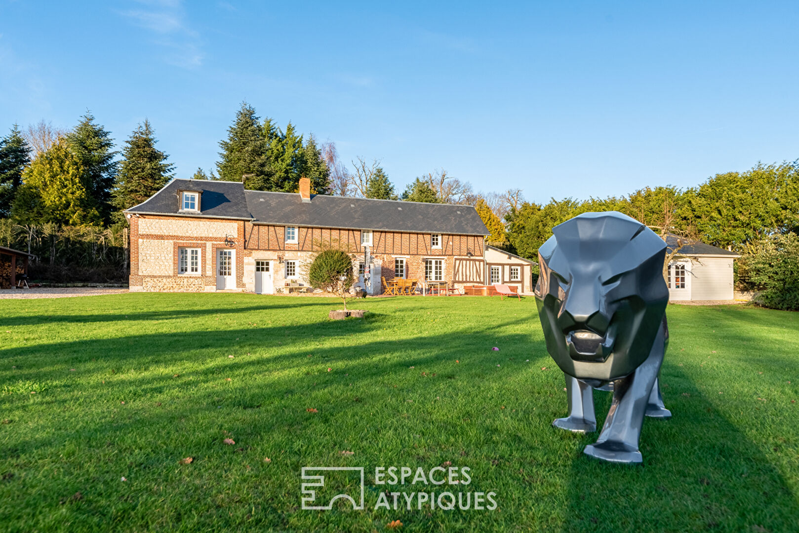 Maison de caractère dans un écrin de verdure