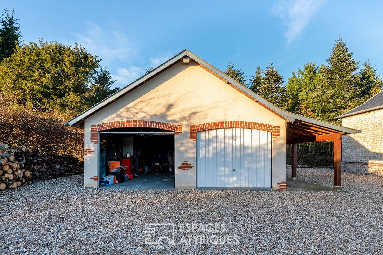 Maison de caractère dans un écrin de verdure