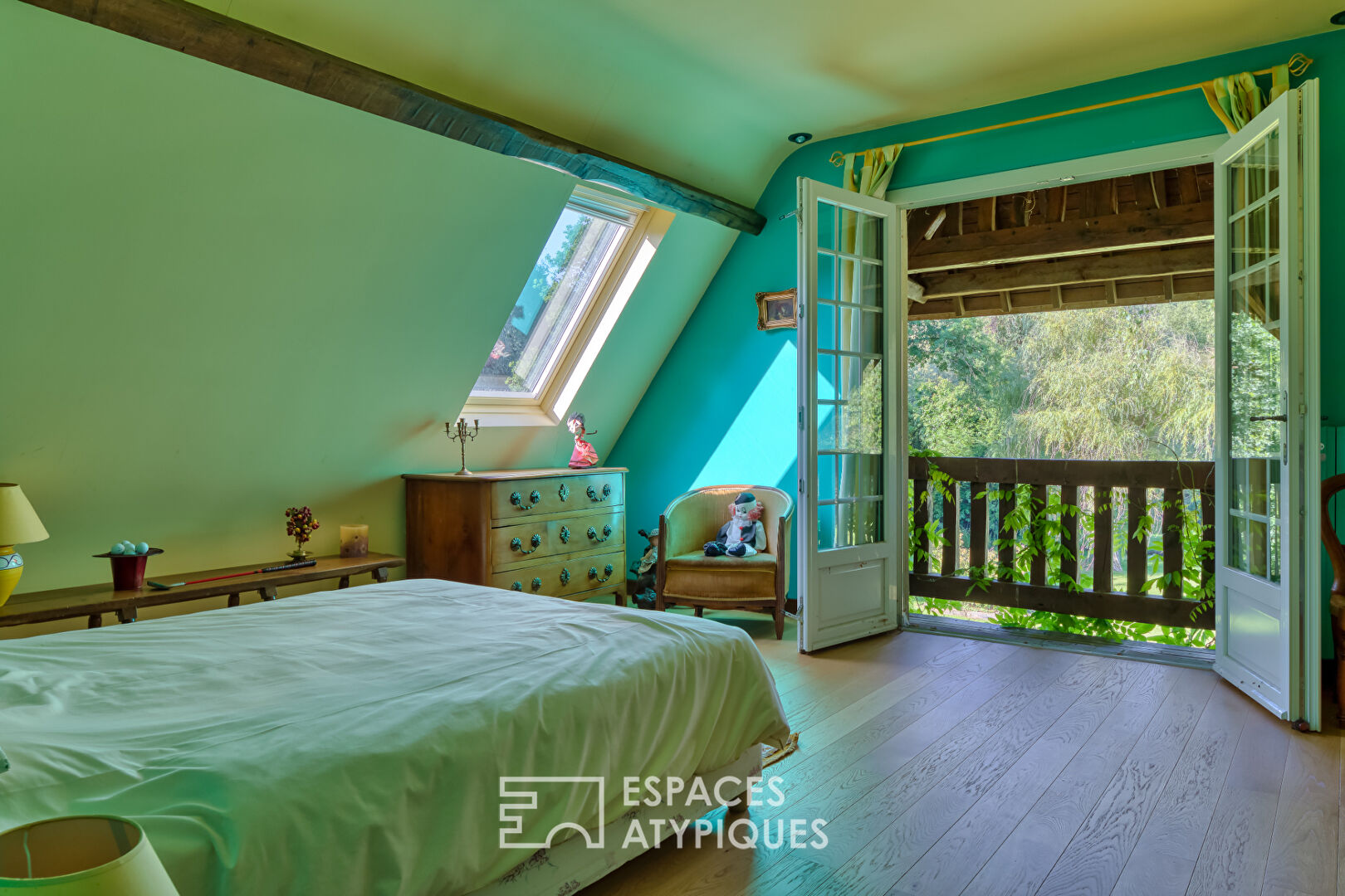 Property crossed by the river in one of the most beautiful villages in France