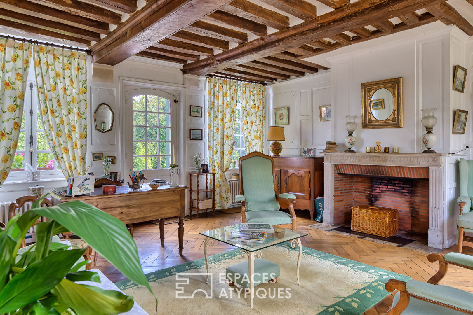Former seigneury, a jewel of history in the heart of a Norman village