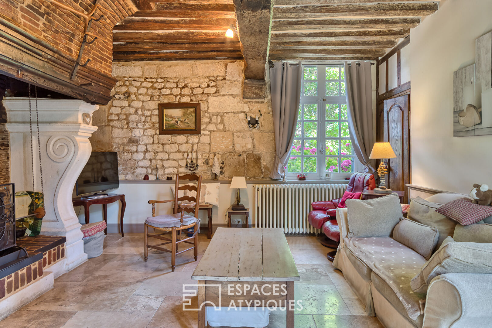 Former seigneury, a jewel of history in the heart of a Norman village