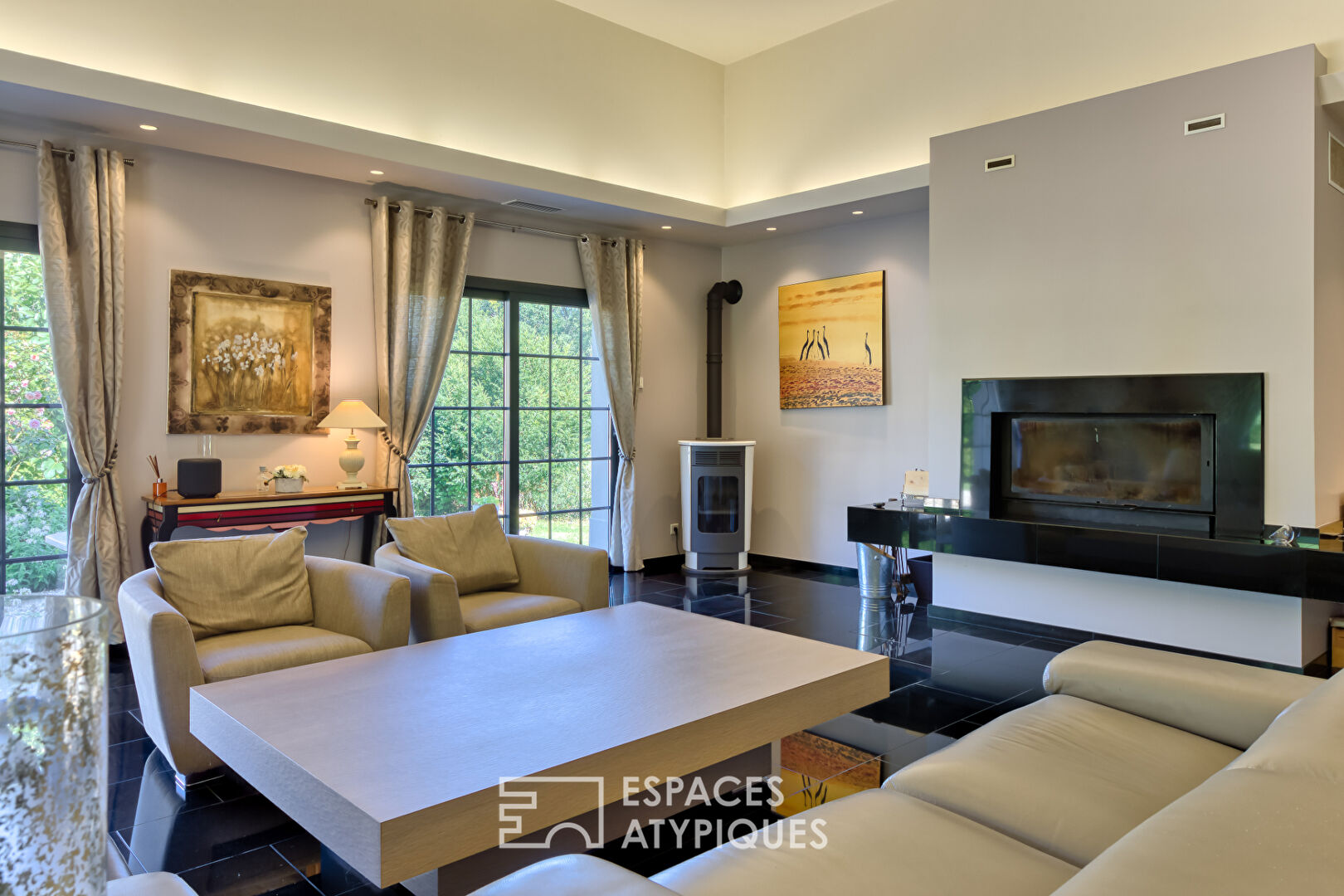Architect-designed house at the Golf du Champs de Bataille
