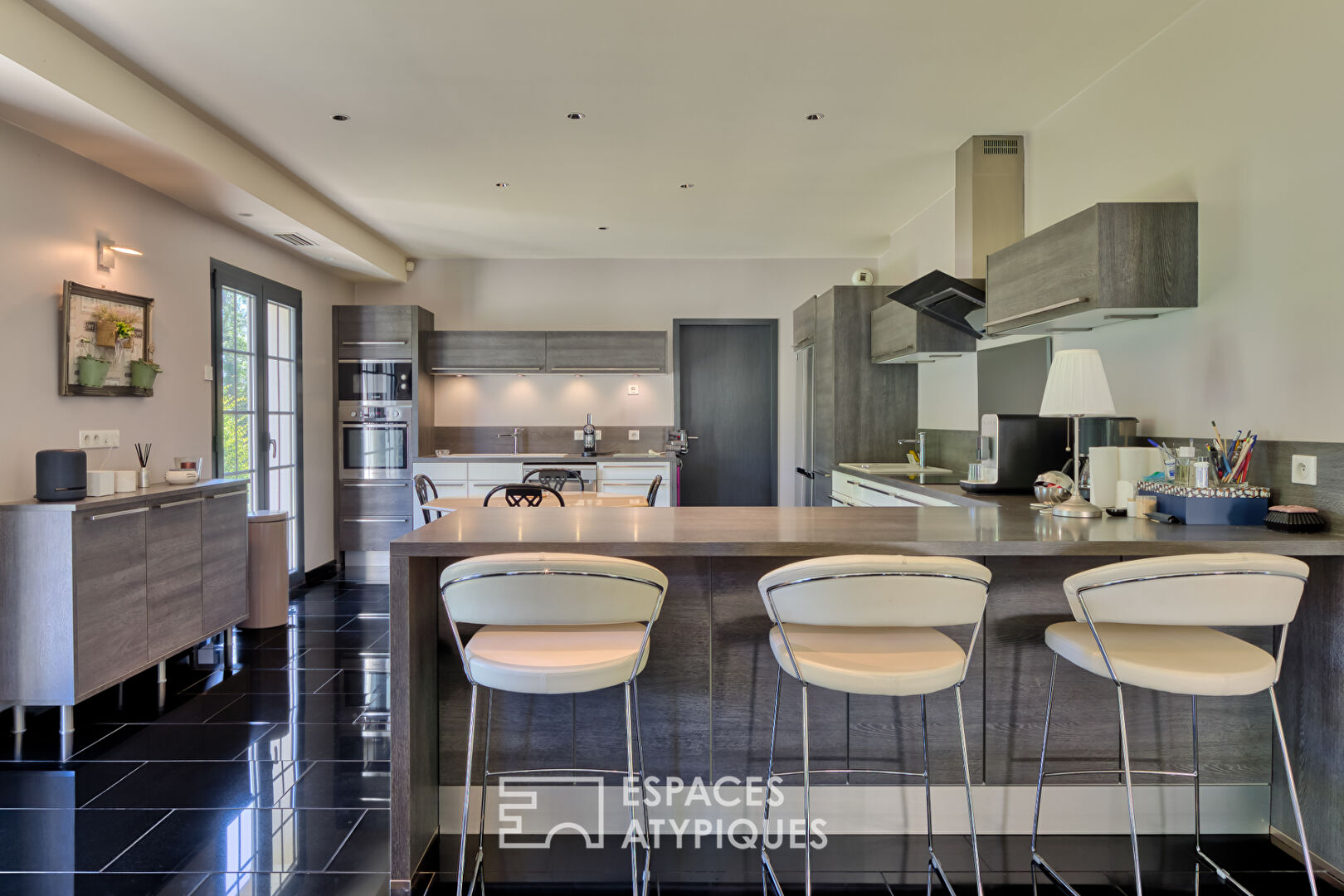 Architect-designed house at the Golf du Champs de Bataille