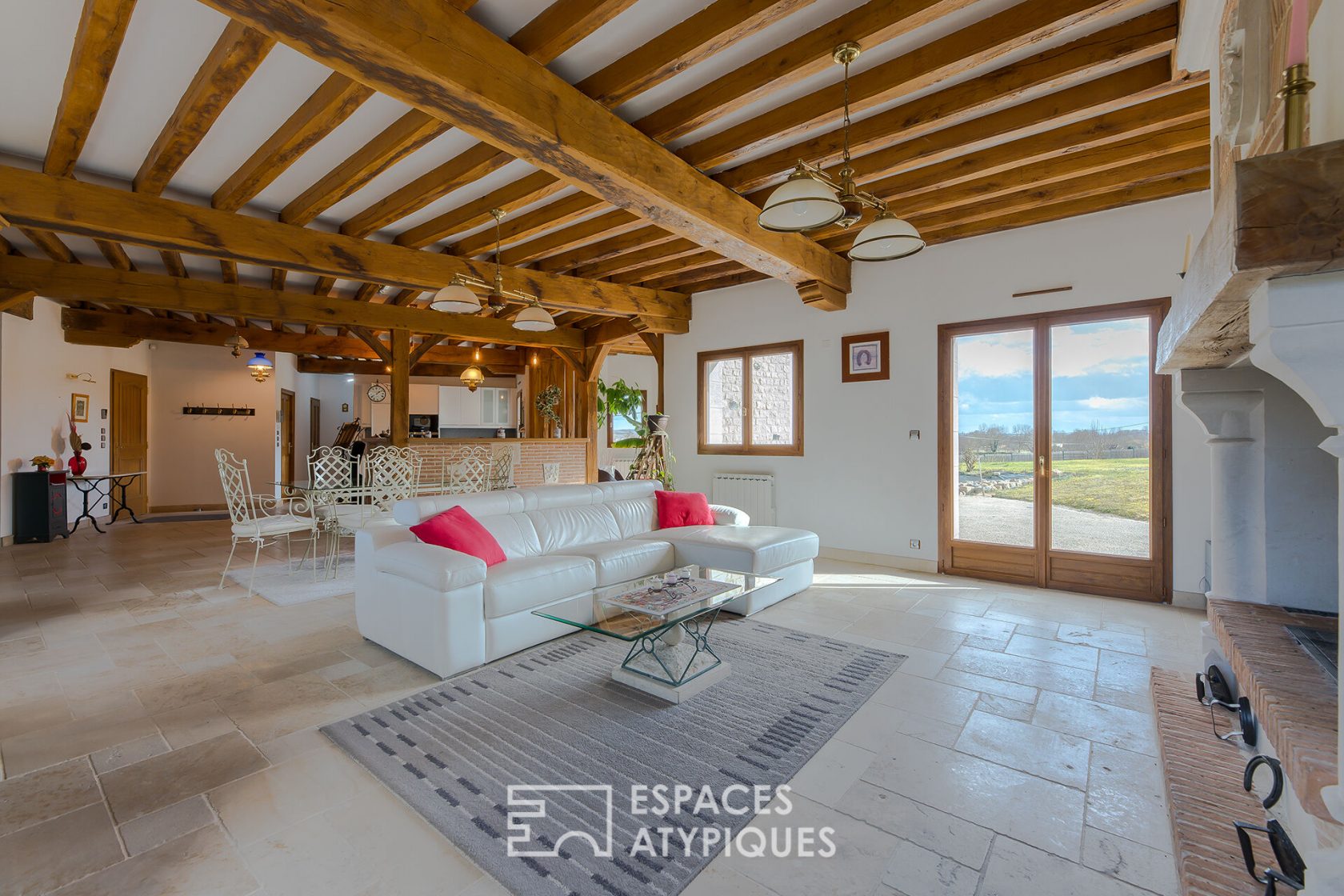 Maison normande contemporaine avec maison d’amis