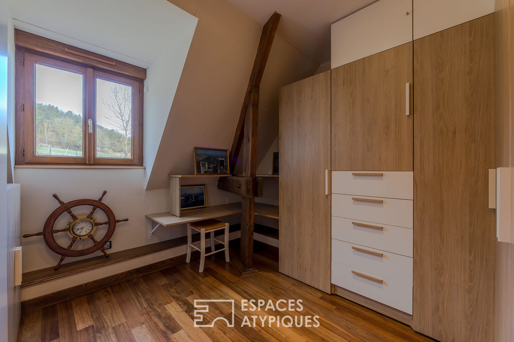 Maison normande contemporaine avec maison d’amis