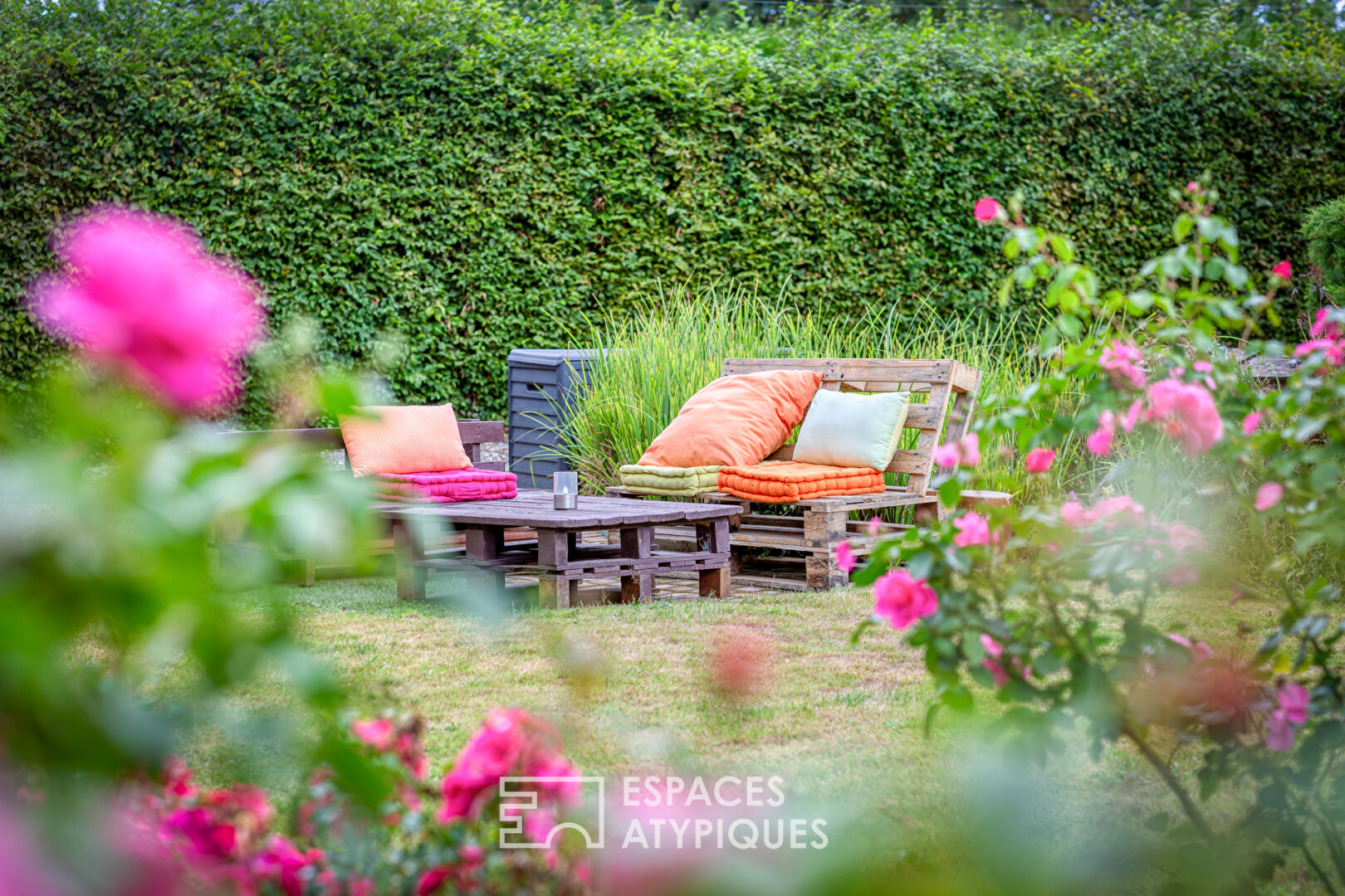 Maison de village et son gîte de charme proche du Château du Champs de Bataille