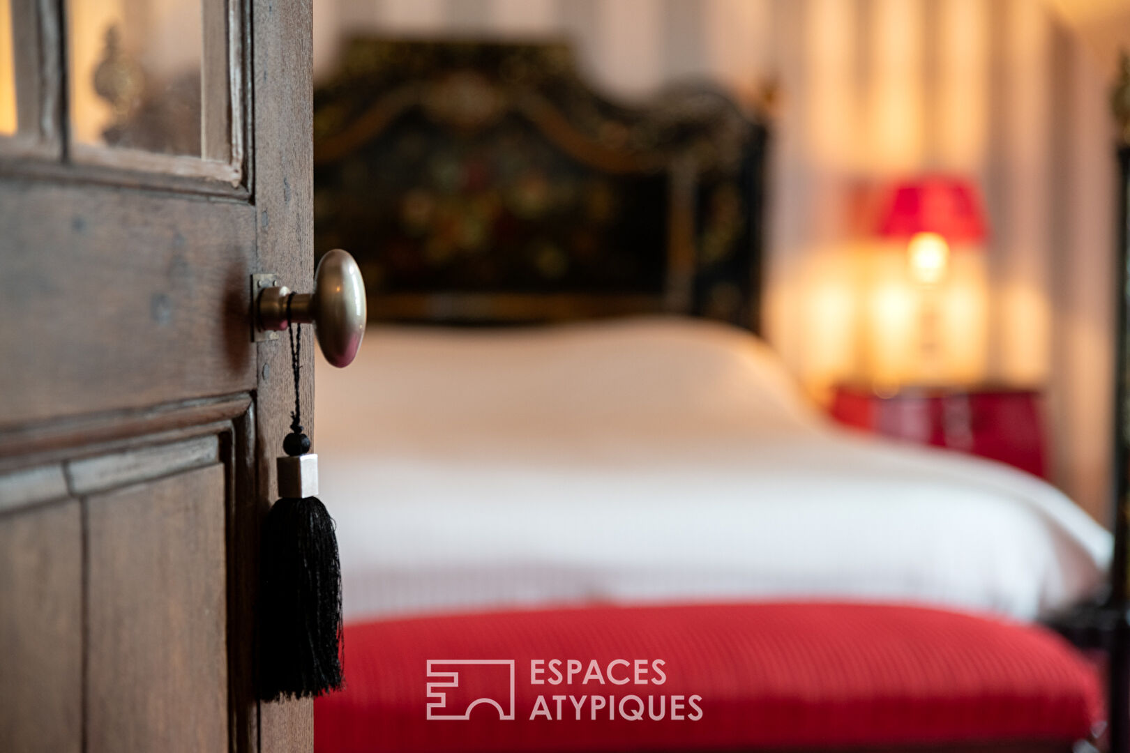 Charmante maison du 18e en pierre en bord de rivière