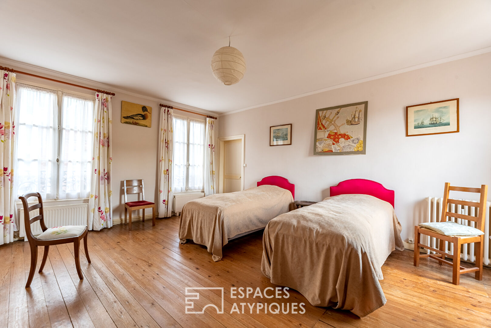 18th century property in the heart of Lyons-la-Fôret