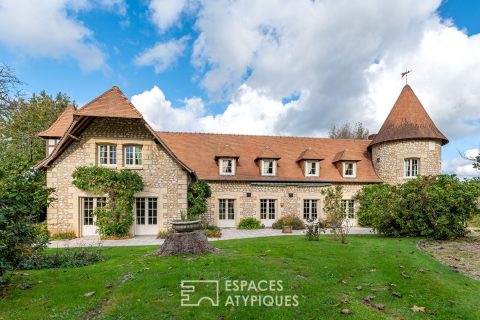 Noble family home in a green setting with outbuilding