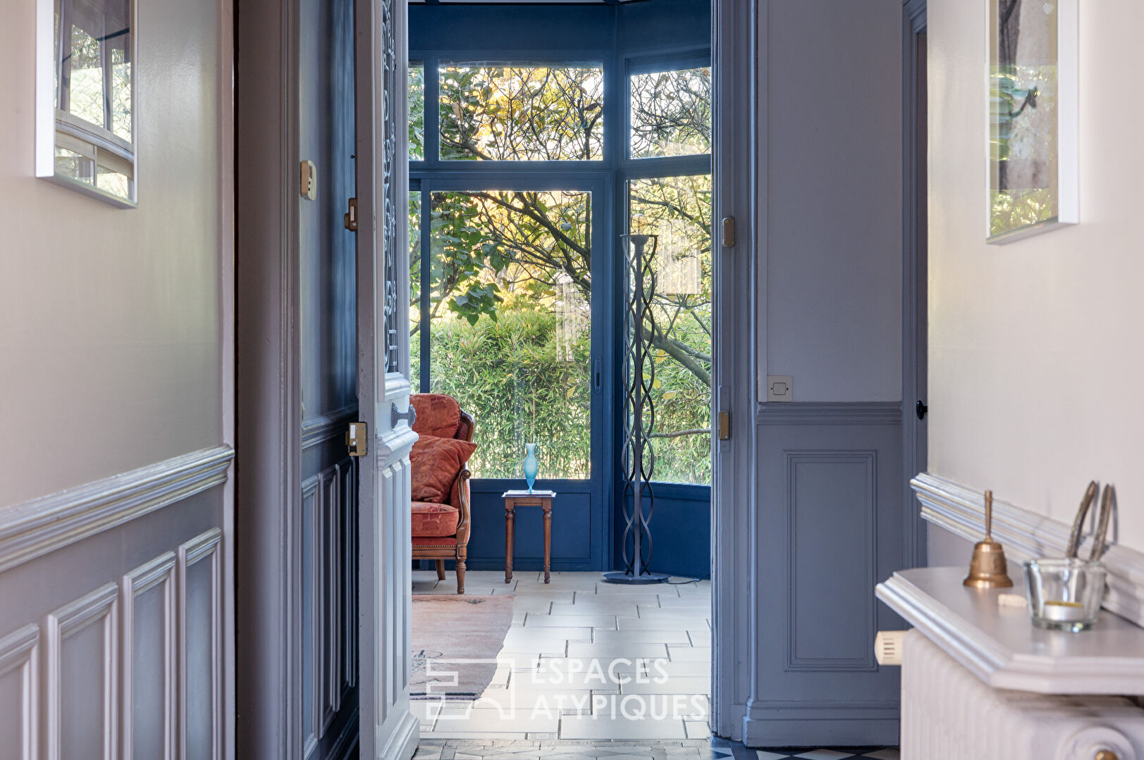 Elegance and charm for this bourgeois house