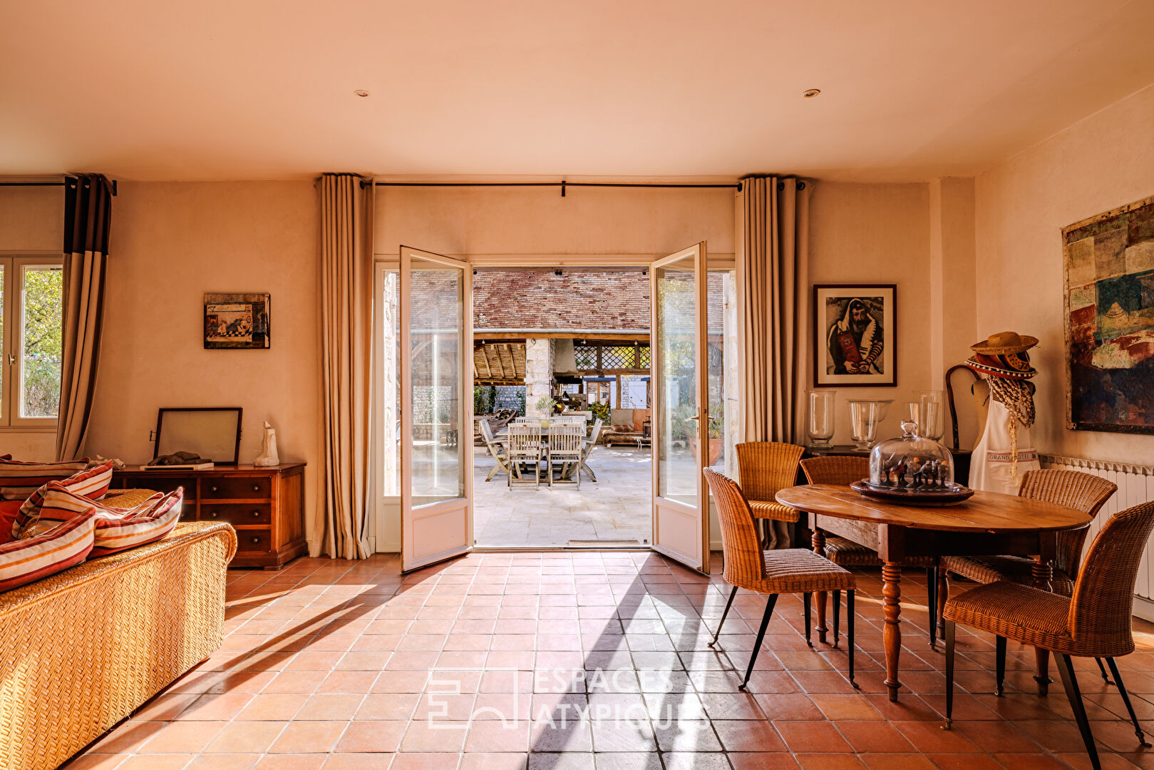 Elégante propriété du XVIIIe siècle avec piscine