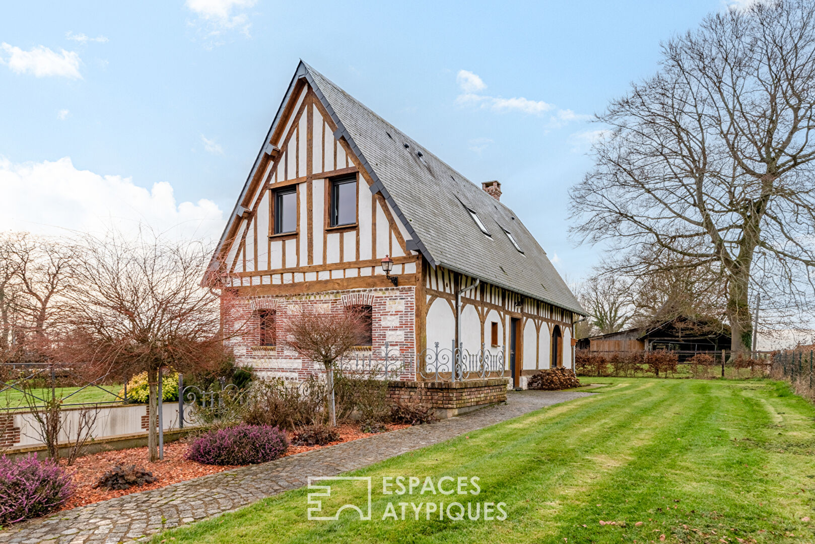 Maison récente de style Normand