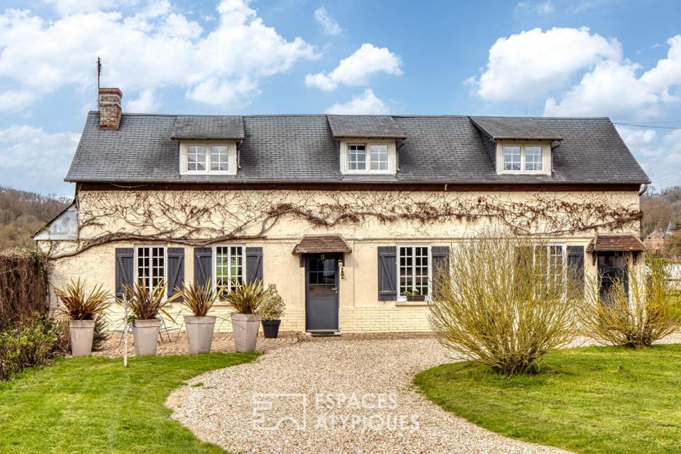 Élégante longère rénovée et sa dépendance de caractère