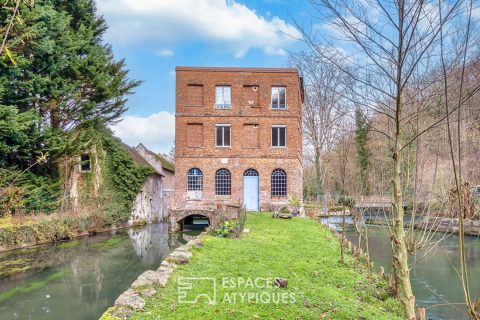 Ancien moulin sur un île privée avec piscine intérieure