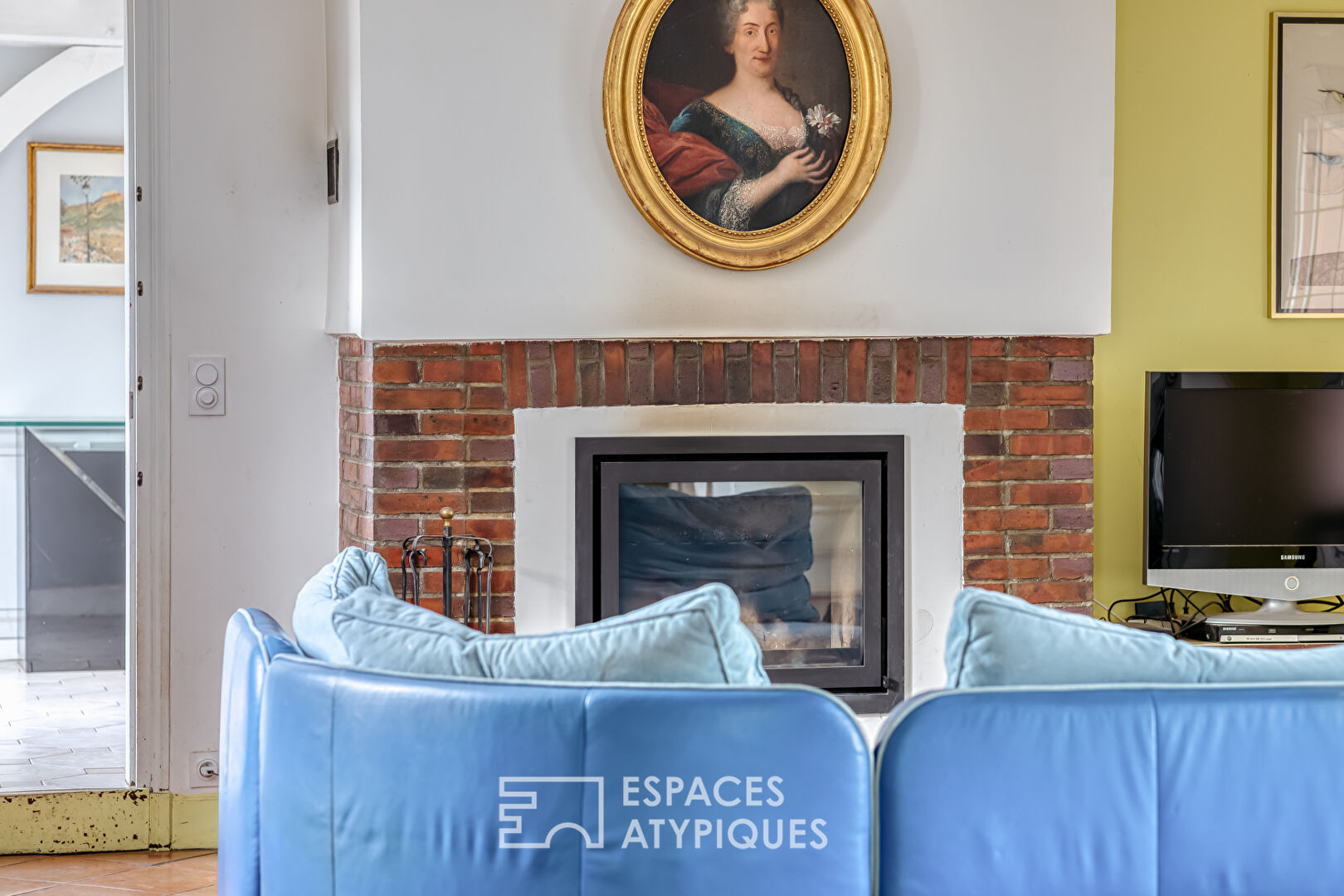 Propriété de caractère avec étang privatif