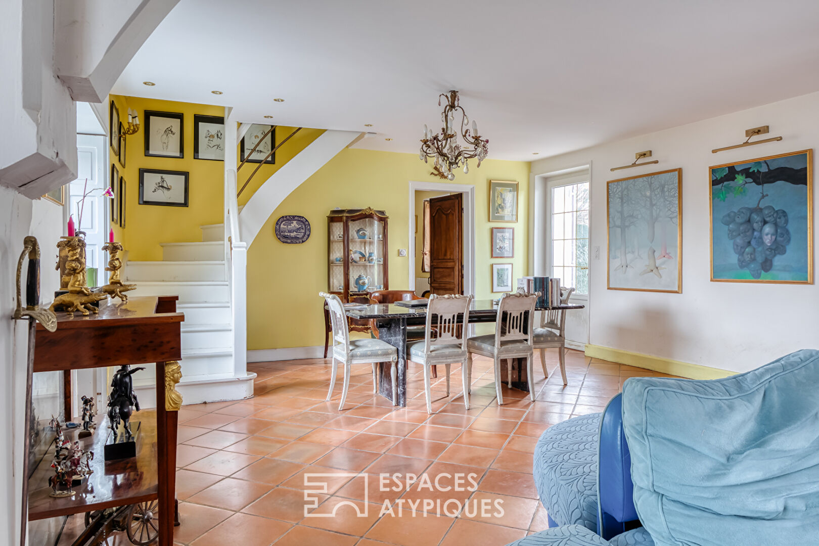 Propriété de caractère avec étang privatif