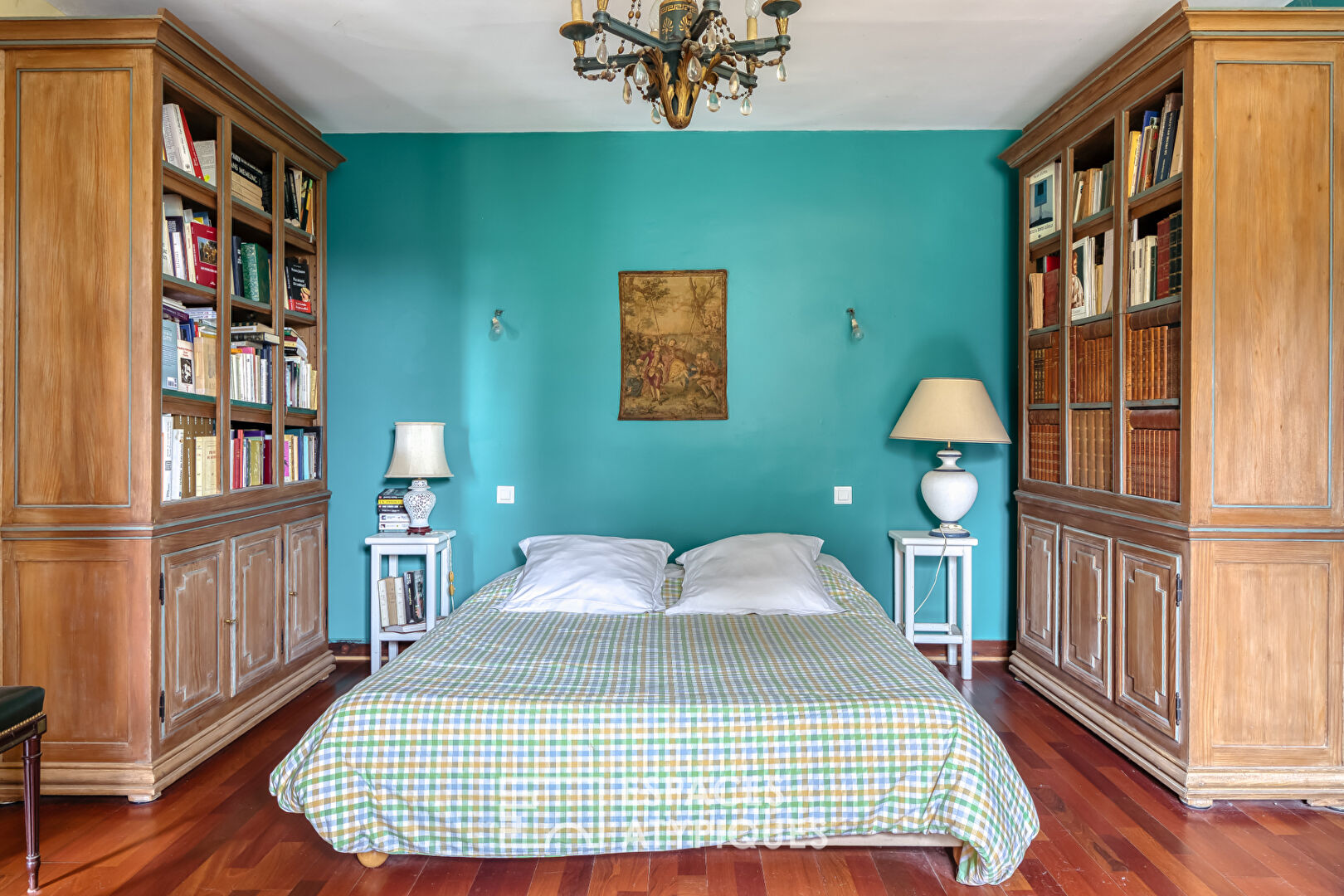 Propriété de caractère avec étang privatif