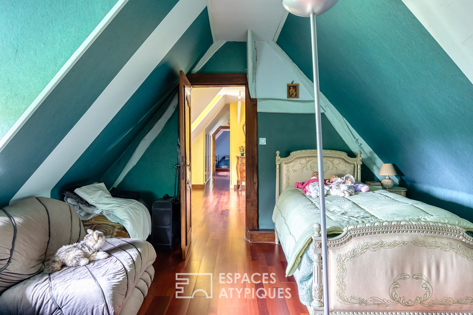 Propriété de caractère avec étang privatif