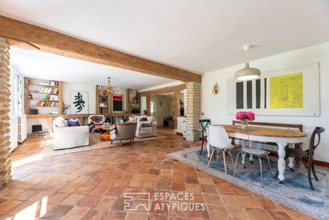 Cottage normand rénové avec dépendances dans un parc arboré