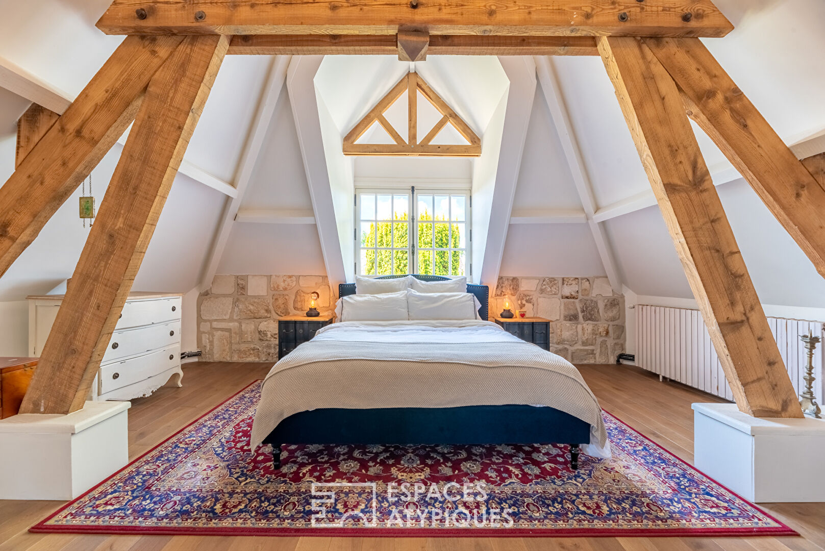 Cottage normand rénové avec dépendances dans un parc arboré