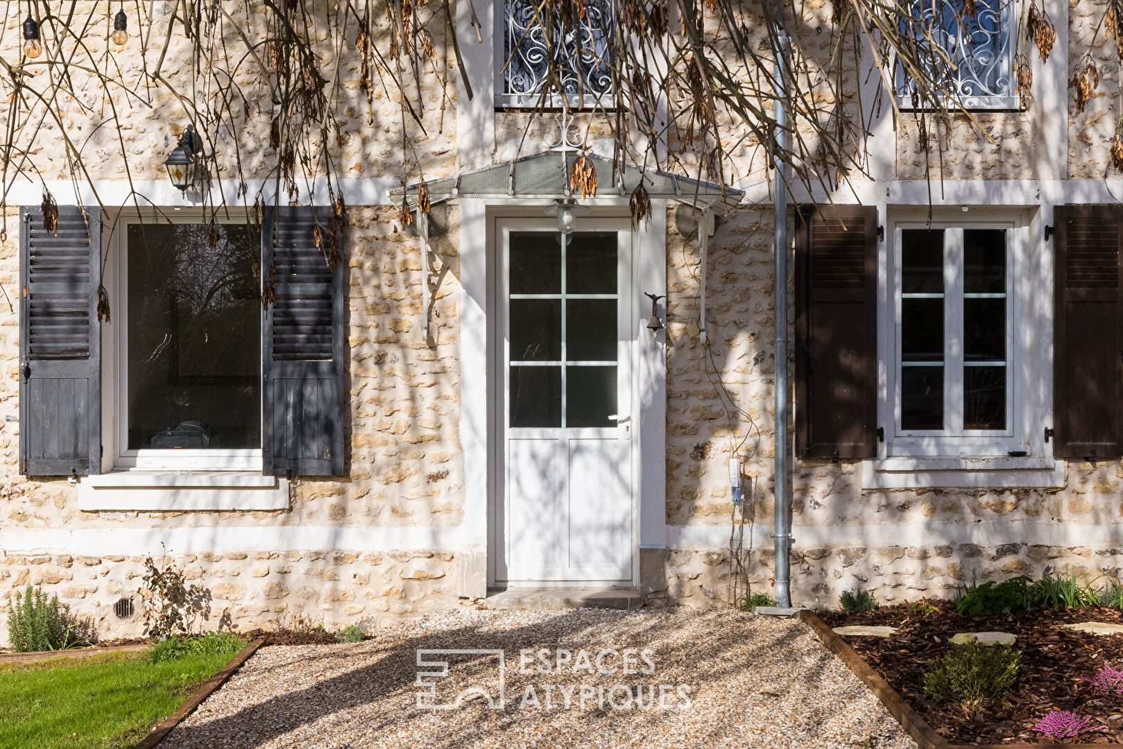 Ancien chai rénové avec vue sur l&rsquo;Eure