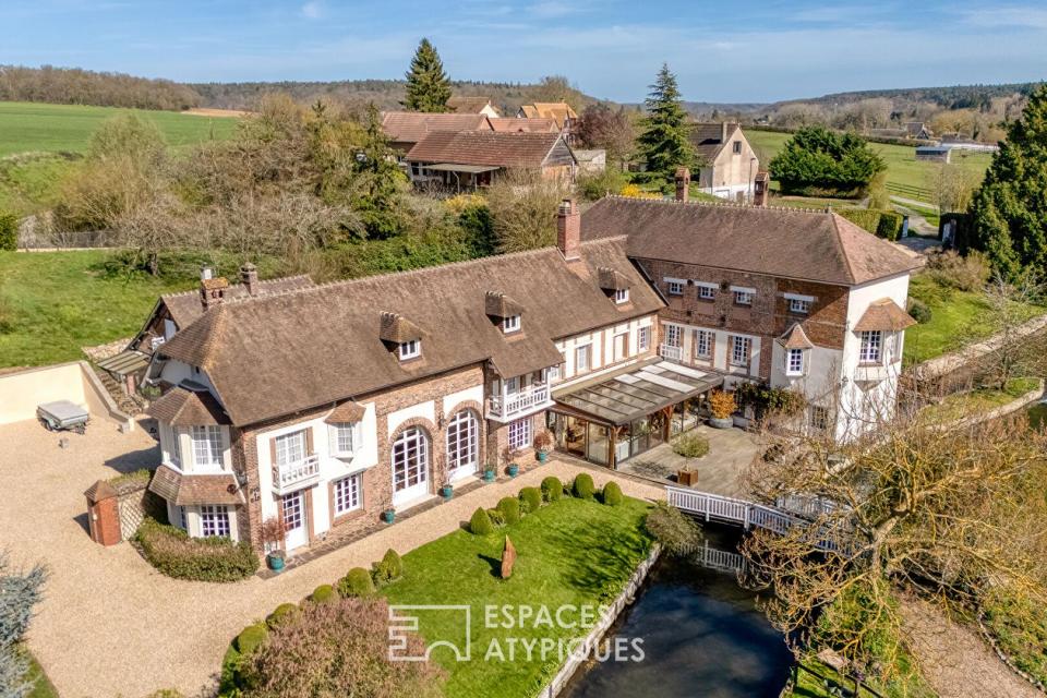 Entre briques et rivière : Ancien moulin de caractère et ses vastes dépendances