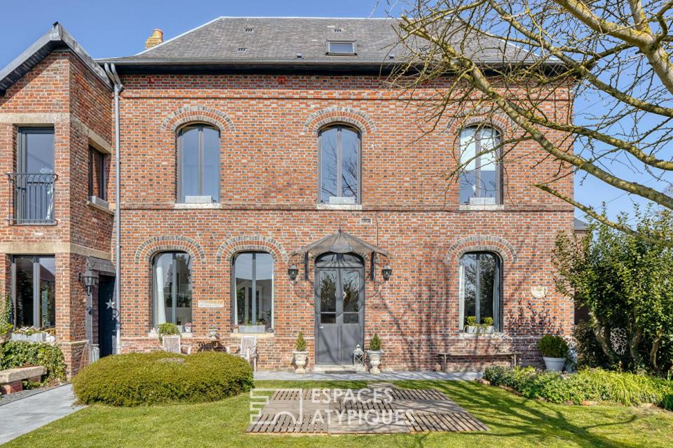 Maison bourgeoise revisitée en centre village