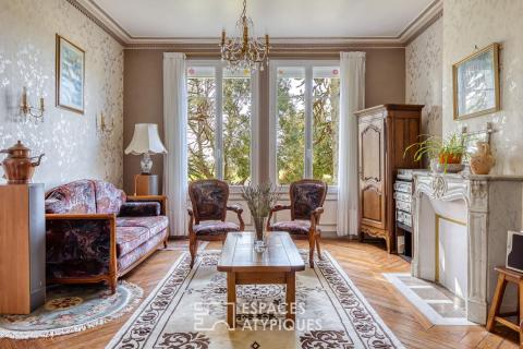 Demeure familiale de caractère avec dépendance dans son écrin de verdure